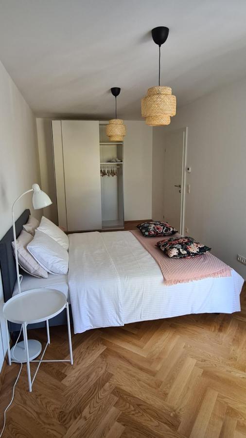 Top Apartments Kaiserebersdorf 비엔나 외부 사진